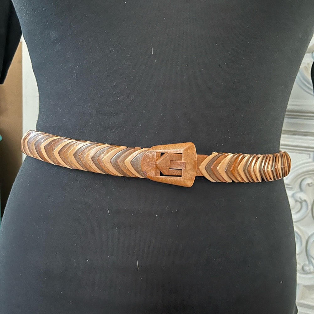Women’s vintage chevron belt, 30 inches